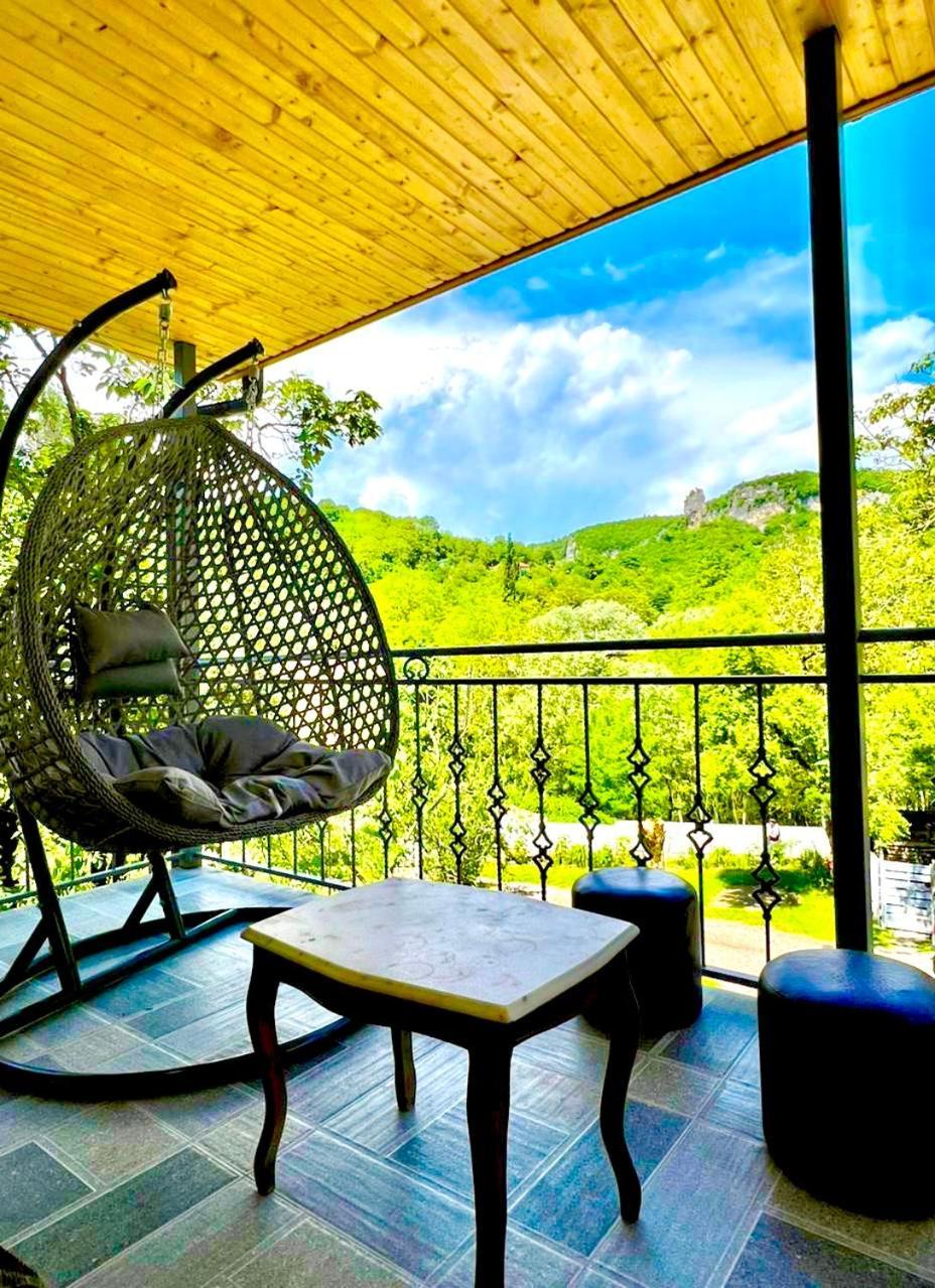 Butichi Guest House Chiatura Luaran gambar