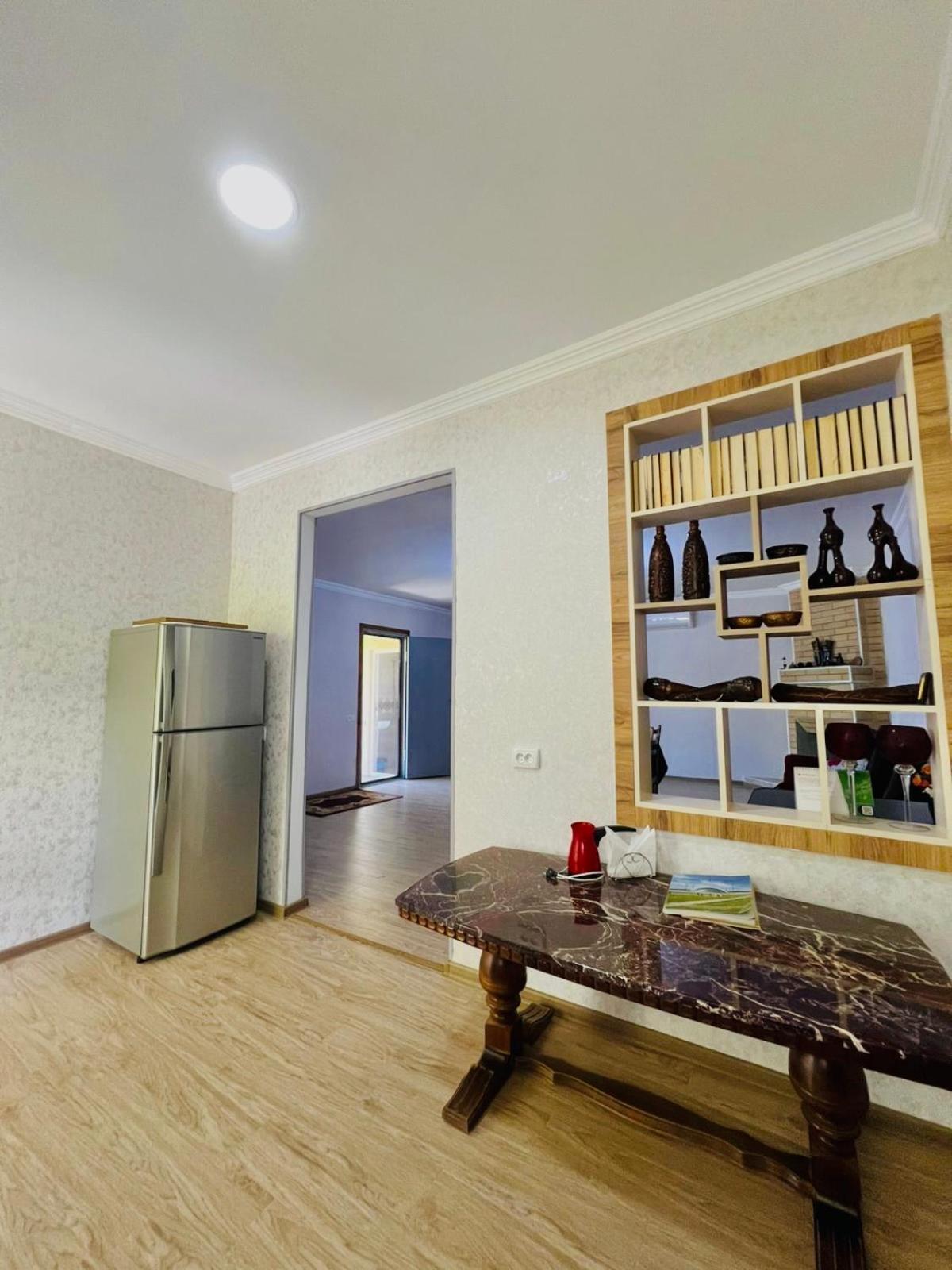 Butichi Guest House Chiatura Luaran gambar