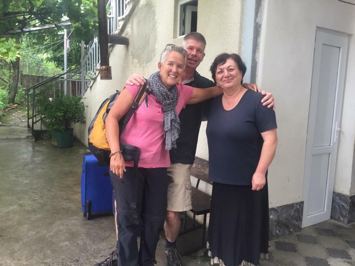 Butichi Guest House Chiatura Luaran gambar